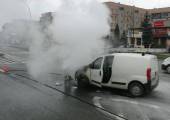 Nowy Sącz, ul. 1 Brygady-pożar samochodu osobowego