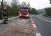 Nowa Wieś – substancja ropopochodna na drodze