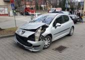 Nowy Sącz, ul. Adama Mickiewicza-zderzenie dwóch samochodów osobowych