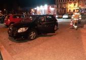 Grybów, ul. Rynek-zderzenie dwóch samochodów osobowych