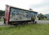 Niebezpieczne nachylenie samochodu ciężarowego w Miłkowiej