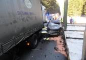 Mochnaczka  Wyżna - zderzenie samochodu osobowego z ciężarowym